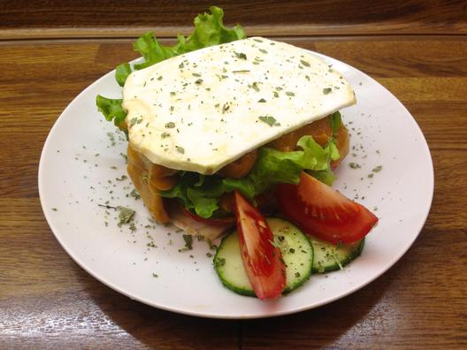 Celer - sendviče s vegetariáni a tomel - omáčka