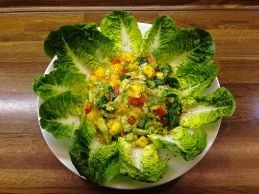 Veggie - mango - salát
